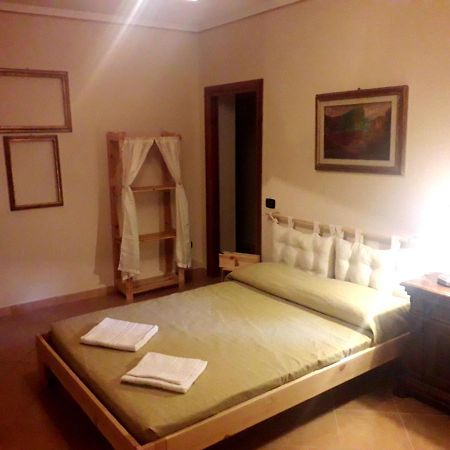 B&B La Casa Di Fuori Porta Gricignano Bagian luar foto