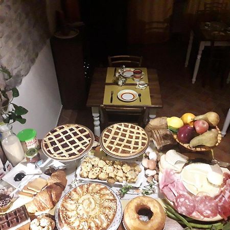 B&B La Casa Di Fuori Porta Gricignano Bagian luar foto