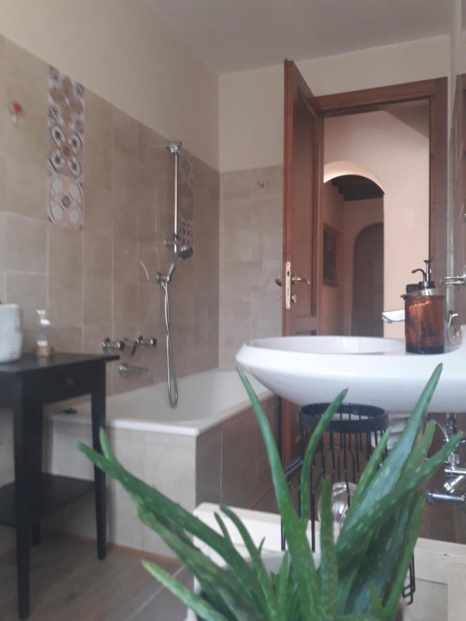 B&B La Casa Di Fuori Porta Gricignano Bagian luar foto